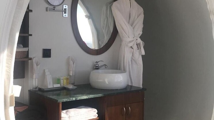 Petra Bubble Luxotel